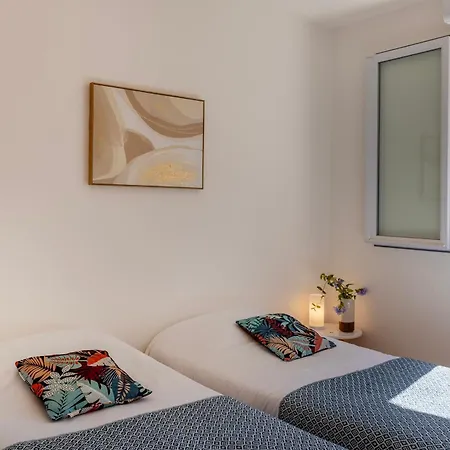 Domaine Ronduli A Leccia Piscine Privee Proche De La Villa Calvi (Corsica)
